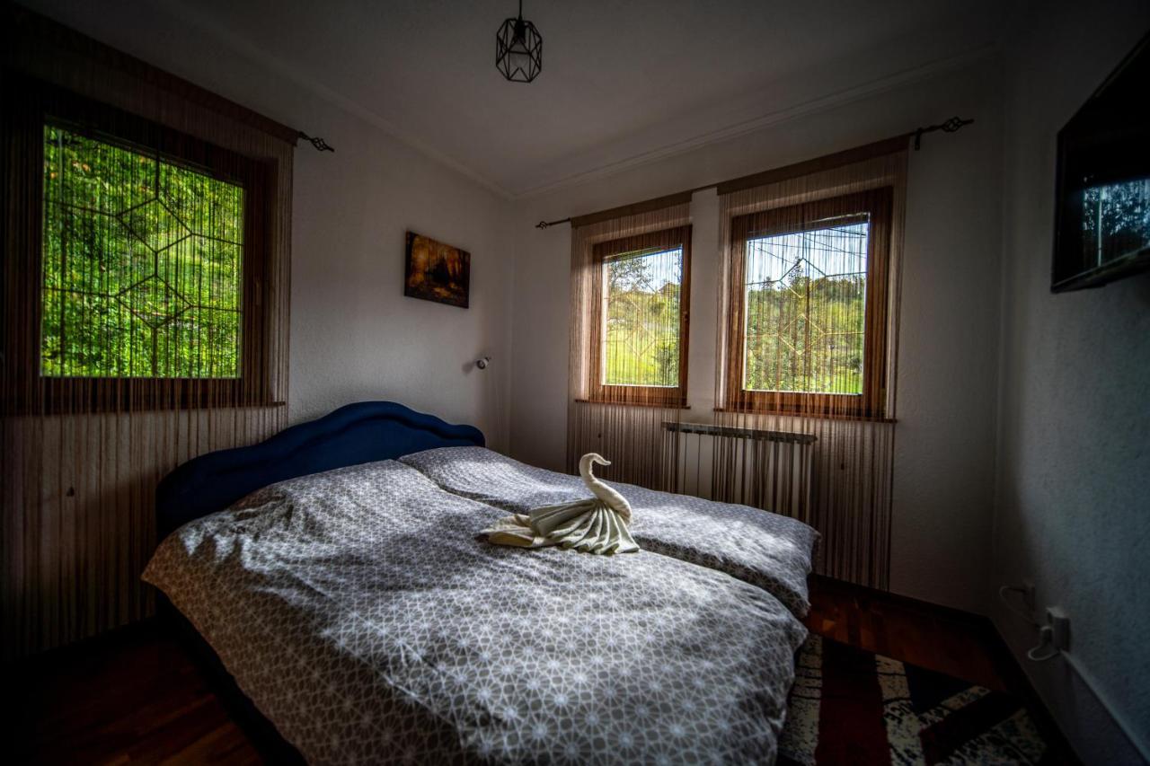The View Apartment Високо Екстериор снимка