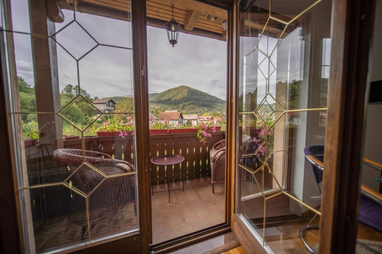 The View Apartment Високо Екстериор снимка
