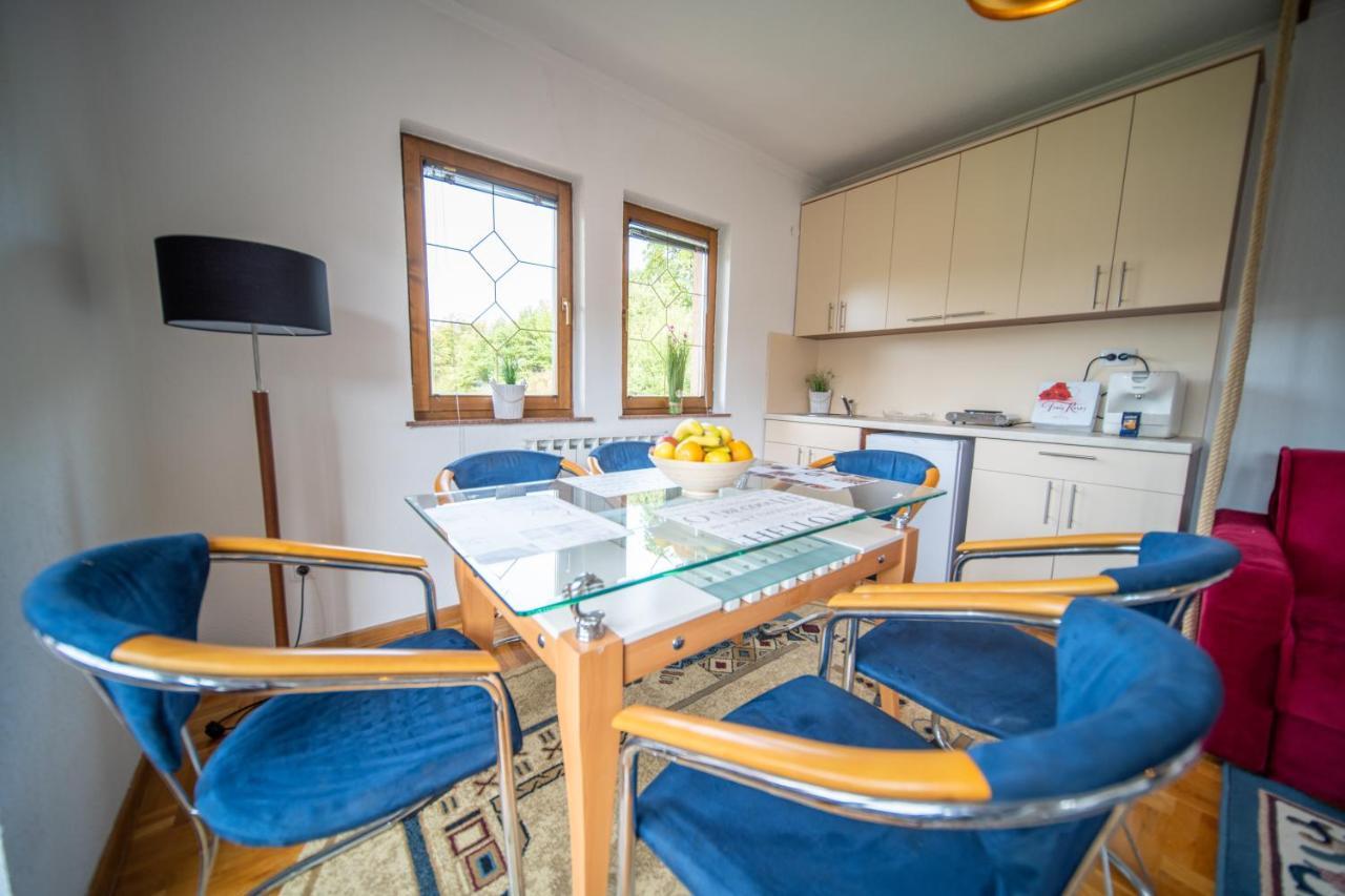 The View Apartment Високо Екстериор снимка