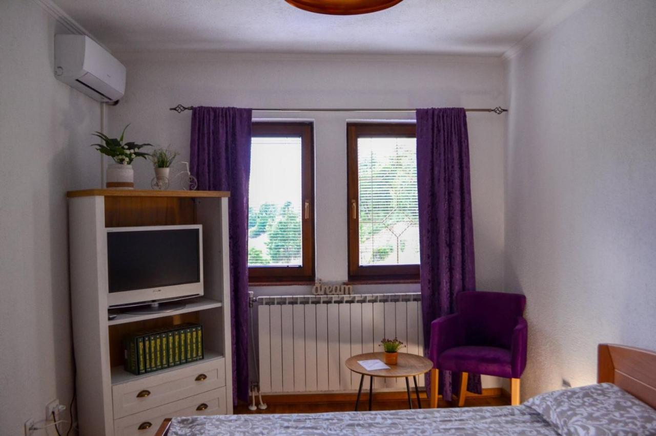 The View Apartment Високо Екстериор снимка